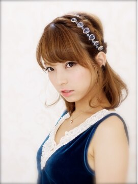 ロータス(Lotus) ★03-6434-0383★ 　【LOTUS】簡単パーティヘアアレンジ