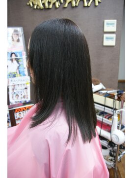 チチカカ(chichikaka) 営業ビフォーアフター、ビビリチジレ改善上質縮毛矯正