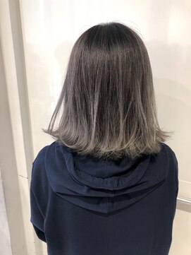 アライブ ハラジュク(ALIVE harajuku) 【ALIVE harajuku】大人かわいいシルバーベージュ　ryota