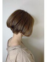 フロート 小阪店(float)&nbsp;くびれショート_外ハネボブ,アッシュブラウン,ネオウルフ