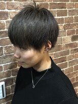 コルヌ(cornu)&nbsp;透明感抜群のダークグレイアッシュ