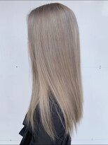 シャルヘアーデザイン(Shall hair design)&nbsp;ホワイトブリーチカラー