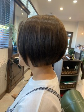 キールヘアーベイス(kir hair base) 前下がりショート