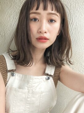 ノイ(noi) 顔周りレイヤーカットくびれヘアミルクティーベージュカラー