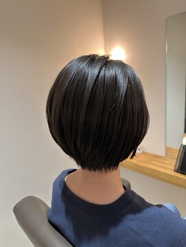 アロー(Arrow) ショートボブ♪