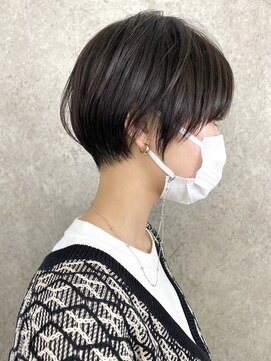 エリマ 横浜西口(elima) 横浜西口大人ショートボブくびれイルミナカラー顔周りレイヤー
