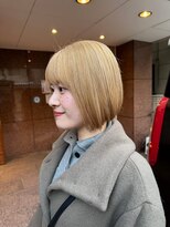 美容室ヒラトヤ 仙北店 大人可愛い20代30代ミルクティーベージュ前下がりショートボブ