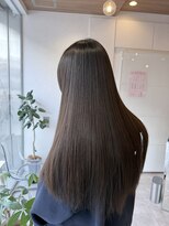 ウタリ(utari)&nbsp;サラサラヘアー【難波 桜川/髪質改善】