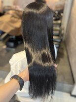 エルバイラビス 大宮(elu by lovis)&nbsp;《高橋亜美》コリアンブラック/暗髪/艶カラー/大宮