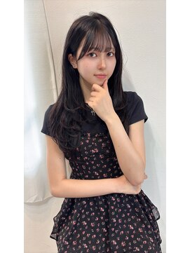 アンニュ(annuy) Instagram/annuy__o0 顔まわりカット/ベージュ/韓国巻き