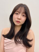 ヒュー 広島(HEW)&nbsp;フェイスレイヤー大人かわいいミディアムシースルーヘア20代30代