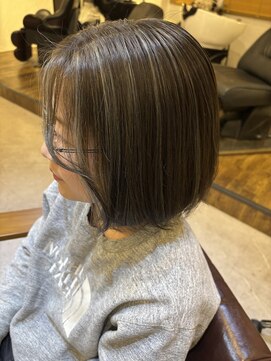 チリンバイロストシティー(Chillin by LOSTCITY) オリーブハイライトカラー