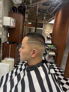 フランクスバーバーザスタンド(Frank’s barber the stand) MEN’S HAIR/波巻ツイストスパイラル/フェザーパーマ/I