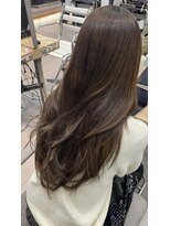 エラ(Ella)&nbsp;髪質改善×オリーブベージュ艶カラー