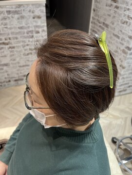 サリー 大森(Sally) 『白髪ぼかし』ハイライトを入れずおしゃれ染めだけで白髪ぼかし