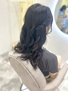 ヘアセットクラン リリー 東梅田店(hair set Clan lily) ねじりハーフツイン