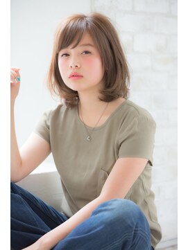 ジョエミバイアンアミ(joemi by Un ami) 【ｊｏｅｍｉ】トップノット姫カットミルクティーカラー小倉太郎