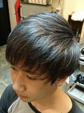 バーバー スタジオ ラフテル(Barber Studio RAFTEL) アッシュでマッシュをプッシュ。。シーン