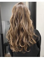 アライブ キチジョウジ(ALIVE Kichijoji)&nbsp;ALIVE吉祥寺 美髪グレージュフレンチボブニュアンスボブ