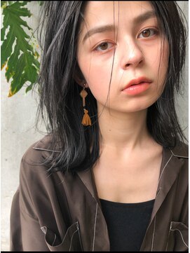 ルーム(Loom.) 透け感グレージュ【Loom./明治神宮前/原宿/表参道】