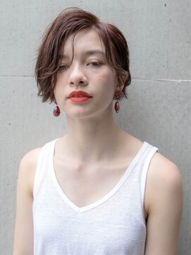 ルティア(Lutia) 耳かけハンサムショート　かきあげバング