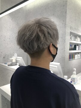 アース 札幌駅前店(HAIR&MAKE EARTH) メンズマッシュハイトーンカラー