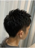 ツーブロックベリーショート。