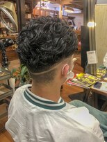 ナゴンスタイル(NAGON STYLE)&nbsp;刈り上げ×ツヤパーマ