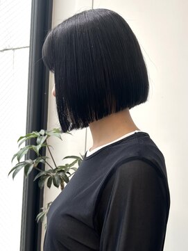 ロンド 表参道店(Lond) ボブ 切りっぱなしボブ 韓国 外ハネボブ タッセルボブ