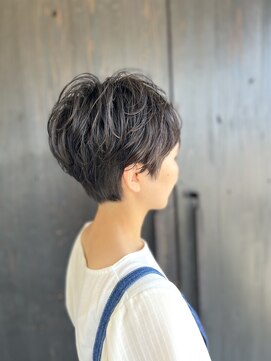 ケセラ(quesera) レディースショートとふんわりパーマ【大分/ケセラ】