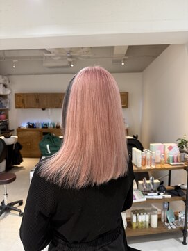 ネイロ 錦糸町(NeiRo) 暖色カラーホワイトピンクデザインカラー