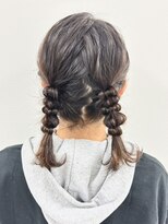 ヘアセットサロン サロンエイミー(salon aemii)&nbsp;ぽんぽんツインヘア