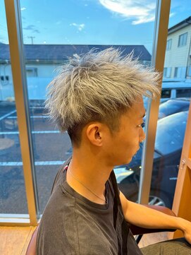 アクセスムーン 宇都宮鶴田店(Access Moon) スパイキーショート