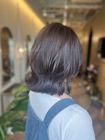 ソエル(Soell)&nbsp;髪質改善 レイヤーカット ラベンダーカラ ツヤ髪 ボブ 三宮元町