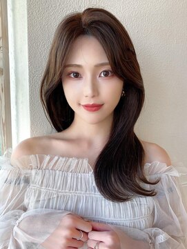 アフロート エル 錦糸町(AFLOAT L) 韓国風レイヤー/外ハネくびれ/ミディアムレイヤー/ぱっつん前髪