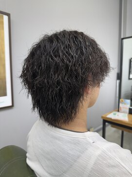 ヘアーアンドビューティーザ エフ(Hair Beauty the F) /メンズウルフパーマ/
