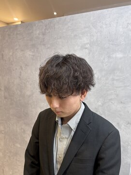 シャドウパーマ