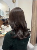 オリーブグレージュ