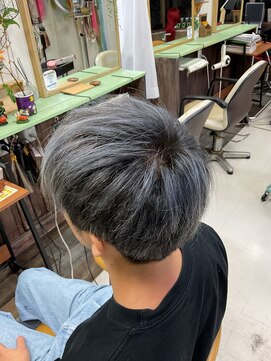 ヘアースペース 練馬店(hair space COCO) メンズシルバー