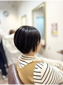 大人女性の丸み美シルエット艶ボブ