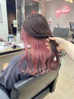 アジールヘア 赤羽(agir hair)&nbsp;インナーピンクカラーホワイトピンクイヤリングカラー赤羽