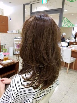アクラ 上本町店(Acura.) 大人かわいいスウィングレイヤー【ｃｕｒａｒｅ】