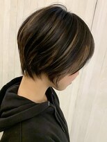 リアンバイアリュール(Lian by Allure)&nbsp;《Lian by Allure》 小田桐　潤　ハイライトショート