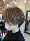 【12トーン】ハイライト☆オリーブショートボブ