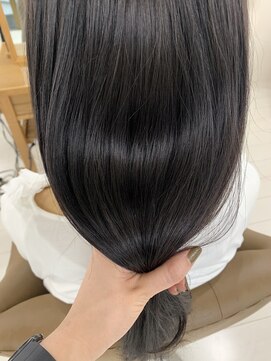 スイ(suii.) 暗髪艶カラー ラベンダーグレー