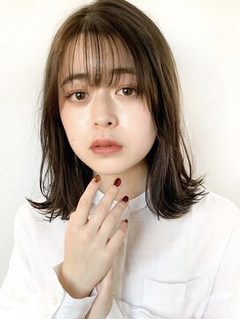 プラグ バイ ネオリーブ(plug by neolive) 外ハネ 切りっぱなしロブ3 N