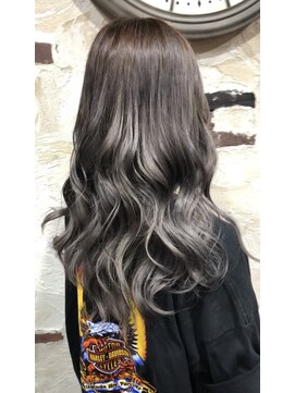 ヘアー クリエイト カルバリ(HAIR CREATE Calbari) グラデーション×シルバーアッシュ