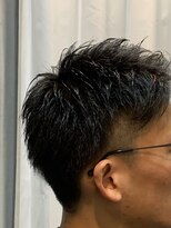 クローバー(CLOVER)&nbsp;骨格に合わせたツーブロスタイル