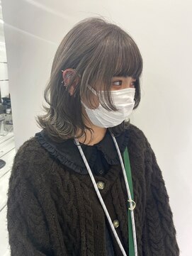 ギグスダブル 栄店(gigs double) ハイライトアッシュグレー/レイヤーボブ