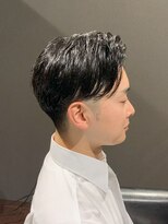 ビーダンディー(Bee dandy)&nbsp;ビジネスフォーマル ツーブロックショート 七三アップバング